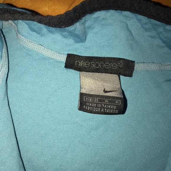 Nike Pullover - Picture 3 of 3
